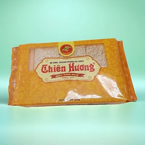 10 gói Mè xửng Thiên Hương vàng , đặc sản Huế nổi tiếng , date luôn mới