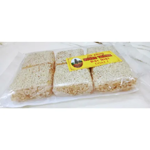 10 gói Mè xửng Huế đặc biệt loại một,miếng dày, mè xửng ngon, đặc sản Huế, date luôn mới