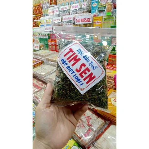 Trà tâm sen (tim sen sấy khô) đặc biệt loại một, đặc sản Huế, tốt cho sức khỏe, ăn thần, ổn định huyết áp.