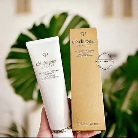 Sữa Rửa Mặt Cho Da Dầu Clé De Peau Beaute 125ml - Chăm Sóc Da Sạch Sâu, Giảm Bóng Dầu, Dưỡng Ẩm, Nhập Khẩu Chính Hãng 904833