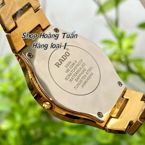 Đồng Hồ R.D cặp đôi Nam Nữ . Mặt kính sapphire khía sao . Vỏ đá ceramic nguyên khối chống trầy . Chống nước tốt .