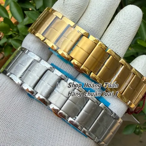 Đồng Hồ Nam S.R 5 kim phong cách sang ngầu lịch lãm . Kính sapphire chống trầy . Máy pin chuẩn Nhật . Chống nước tốt
