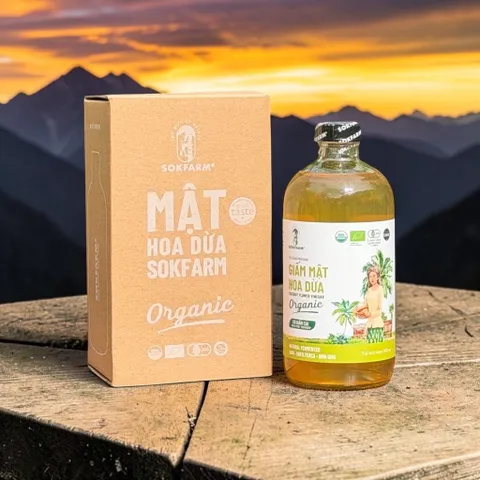 Giấm mật hoa dừa hữu cơ Sokfarm 500ml.