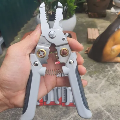 KÌM TUỐT DÂY ĐIỆN, KÌM CẮT DÂY ĐIỆN ĐA NĂNG 7IN1 CÓ LƯỠI DAO  HÀNG XUẤT NHẬT CAO CẤP
