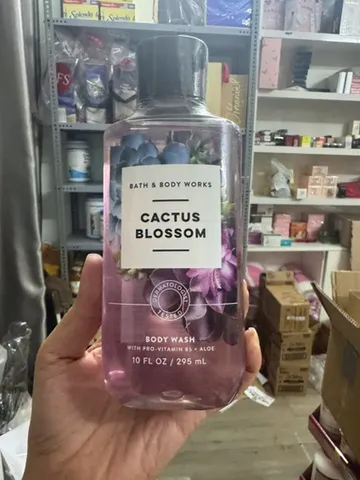Bath & Body Works Cactus Blossom Body Wash Sữa tắm dưỡng da hương hoa xương rồng 295ml Chính Hãng