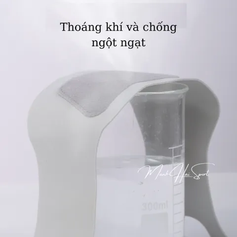 Băng quấn cổ tay Lining LDET189 mỏng nhẹ, phù hợp chơi thể thao, nẹp cổ tay khi chấn thương bong gân
