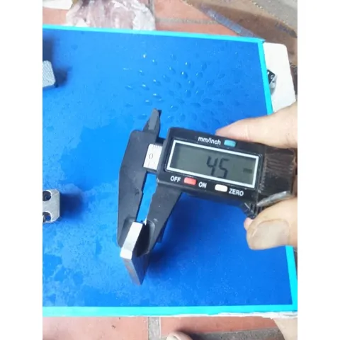 ke thép trắng cắt CNC chính xác lỗ ren nhuyễn M3,  ứng dụng cho nhiều bộ dụng cụ đa năng