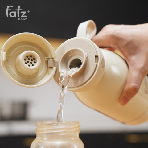 Bình Hâm Nước Pha Sữa Di Động Fatzbaby Mini Smart 15 FB3842FD - Dung Tích 500ml, Điều Khiển Cảm Ứng, Hiển Thị Nhiệt Độ Thời Gian Thực