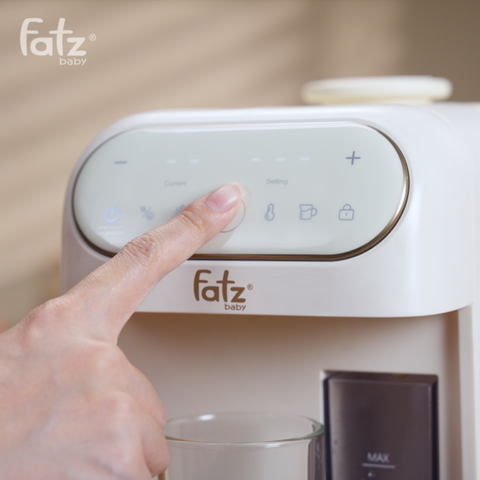 Máy Đun và Hâm Nước Pha Sữa Fatzbaby Smart 12 Plus FB3824TN - Dung Tích 2L, Chức Năng Khử Clo, Giữ Nhiệt Tối Ưu Cho Bé