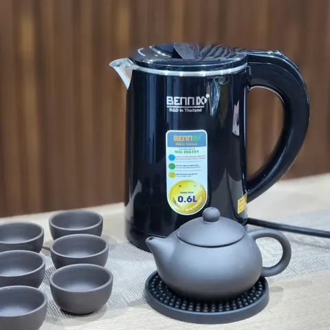 (Hàng nhập khẩu) Ấm siêu tốc mini Bennix BN-006EK dung tích 0.6L
