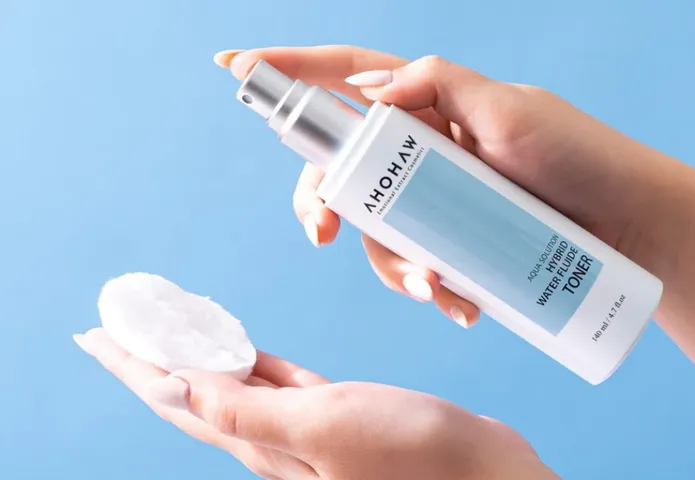(Hàng nhập khẩu) Toner Ahohaw Hybird Water Fluide 140ml - Hỗ Trợ Cân Bằng Da, Cấp Ẩm, Làm Dịu Da