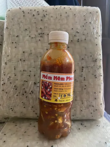 Combo bánh tráng và mắm nêm
