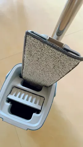 Chổi lau nhà tự vắt thông minh