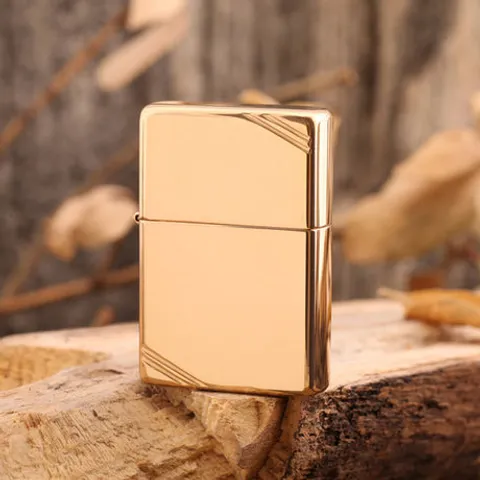 Bật Lửa Zippo 270 Vintage High Polish Brass Slashes - Bật Lửa Cổ Điển Vàng Sang Trọng, Phong Cách Đẳng Cấp Cho Người Sử Dụng