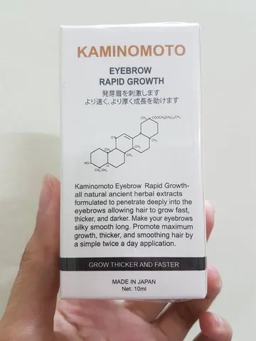 Dung dịch hỗ trợ mọc lông mày Kaminomoto Nhật Bản - Kích thích mọc lông mày dày, đẹp từ Hồng Sâm và thảo dược tự nhiên.