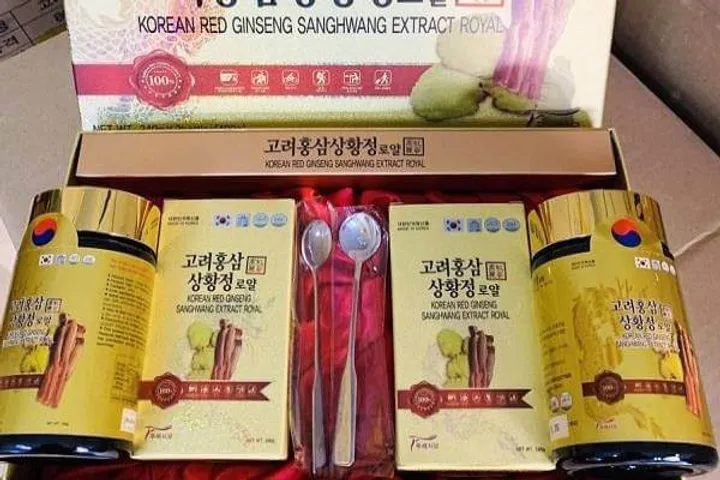 Cao Hồng Sâm Nấm Thượng Hoàng Jeong Won Hàn Quốc 240g - Tăng Cường Sức Khỏe, Hỗ Trợ Làm Đẹp Da, Giảm Stress, Phù Hợp Cho Người Cao Tuổi
