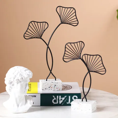 Phụ kiện trang trí để bàn hình lá hình nan - Thiết kế nghệ thuật hiện đại mang lại vẻ đẹp gần gũi với thiên nhiên cho không gian sống