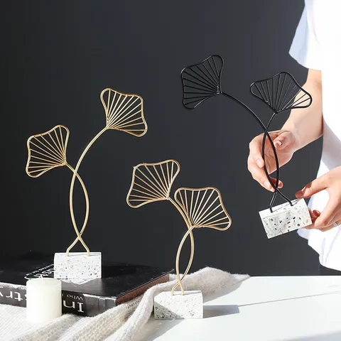 Phụ kiện trang trí để bàn hình lá hình nan - Thiết kế nghệ thuật hiện đại mang lại vẻ đẹp gần gũi với thiên nhiên cho không gian sống