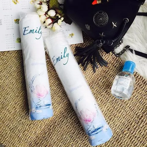 Bông Tẩy Trang Emily 120 Miếng - Cotton Tự Nhiên Siêu Mềm, Lấy Đi Bụi Bẩn, Đánh Bay Bã Nhờn, Làn Da Khô Thoáng Sạch Sẽ