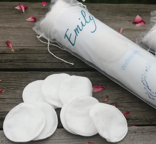 Bông Tẩy Trang Emily 120 Miếng - Cotton Tự Nhiên Siêu Mềm, Lấy Đi Bụi Bẩn, Đánh Bay Bã Nhờn, Làn Da Khô Thoáng Sạch Sẽ