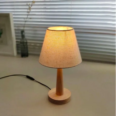 Đèn Ngủ Đầu Giường Cán Gỗ Nhật Bản - Chao Vải Lanh Thiết Kế Vintage Trang Trí Phòng Ngủ Sang Trọng 50W