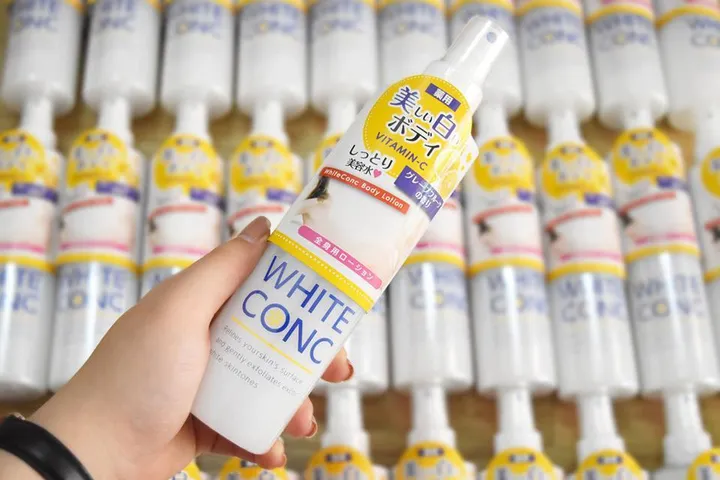 Xịt Dưỡng Trắng Toàn Thân White Conc Nhật Bản 245ml - Cấp Ẩm, Dưỡng Da Sáng Mịn, Phù Hợp Mọi Loại Da
