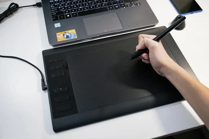 Bảng Vẽ Điện Tử Gaomon 1060PRO - Hỗ Trợ Dạy Học Online, Tương Thích Mọi Phần Mềm Đồ Họa, Bút Cảm Ứng Không Cần Sạc