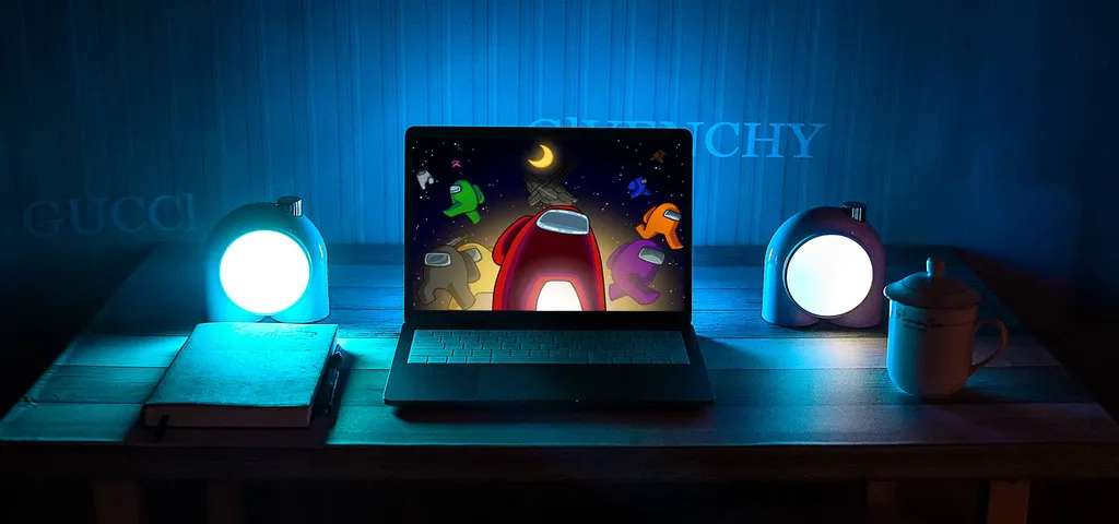 Đèn Led trang trí để bàn không dây Divoom Planet-9 - Chiếu sáng đa sắc RGB, kết nối Bluetooth, thời gian sử dụng 24 giờ
