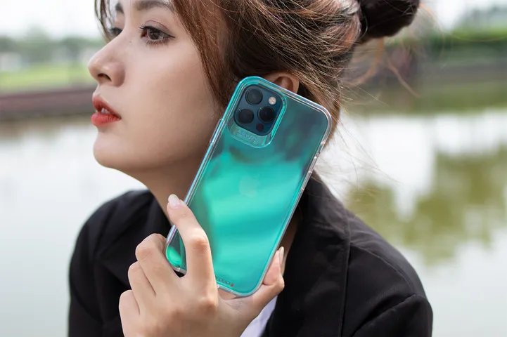 Ốp Lưng Chống Sốc Gear4 D3O Crystal Palace 4m - Phụ Kiện Cao Cấp Cho iPhone 12, Mini, Pro, Pro Max, Thiết Kế Năng Động, Chống Sốc 4m