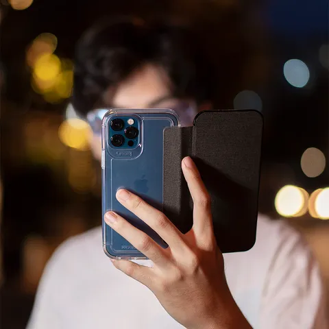 Ốp Lưng Chống Sốc Gear4 D3O Wembley Flip Cho iPhone 12/12 Pro - Thiết Kế Hiện Đại, Bảo Vệ Toàn Diện, Kháng Khuẩn