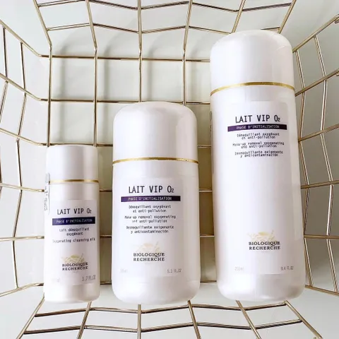 Sữa Rửa Mặt Lait Vip O2 Biologique Recherche - Sản Phẩm Tái Tạo Da, Làm Sạch Dịu Nhẹ, Phù Hợp Với Da Nhạy Cảm, Mụn - 150ml