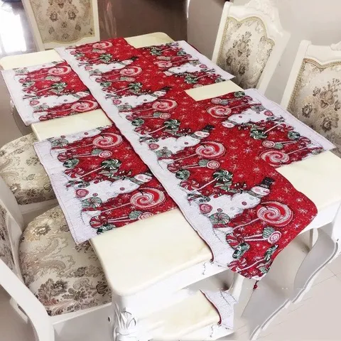 Bộ 5 tấm trải bàn ăn Giáng Sinh cao cấp với họa tiết người tuyết, bông tuyết và hoa đỏ - Trang trí tiệc Giáng Sinh ấm cúng