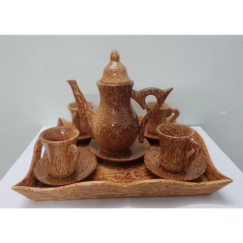 Bộ Bình Trà Cổ Cao Gỗ Dừa Bến Tre - Bộ 1 Bình, 6 Ly Nhỏ, 7 Đĩa - Đồ Trang Trí Nhà Cửa Sang Trọng và Bền Đẹp