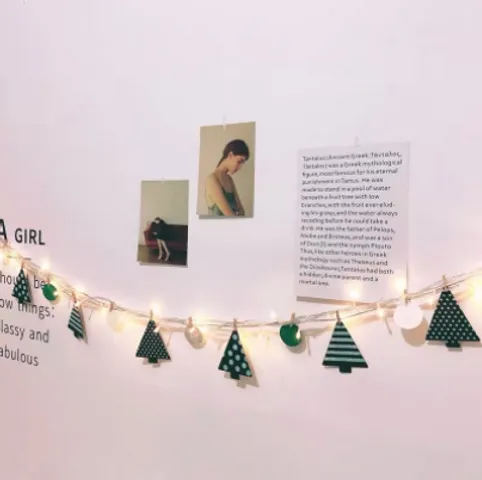 Set Dây Treo Trang Trí Giáng Sinh Có Đèn Nhấp Nháy - Bộ Dây Chữ Merry Christmas & Hình Cây Thông Hiện Đại