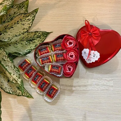 Hộp Socola Hình Trái Tim Valentine Nhiều Mẫu - Quà Tặng Ý Nghĩa Dành Cho Các Cặp Đôi Ngày Lễ Tình Yêu