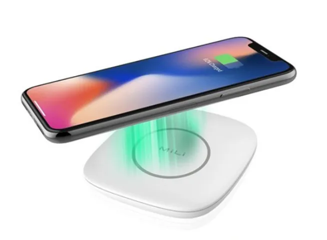 Sạc Không Dây MiLi Magic Plus - Hỗ Trợ Sạc Nhanh Chuẩn Qi, Pin Dự Phòng 4700mAh, Tương Thích iPhone, Galaxy