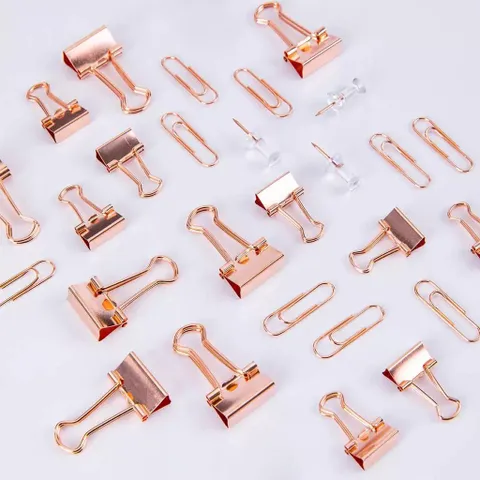 Bộ phụ kiện kẹp giấy Deli mạ vàng hồng 78553 - Đa chức năng kẹp tài liệu văn phòng sang trọng, phong cách quý phái.
