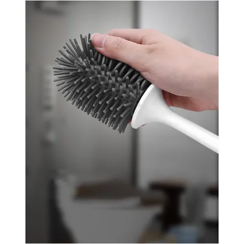 Bộ chổi cọ nhà vệ sinh Oenon dán tường có ngăn, thiết kế hiện đại, tiện lợi cho không gian nhỏ gọn, kệ chứa đồ đa năng, vệ sinh hiệu quả.