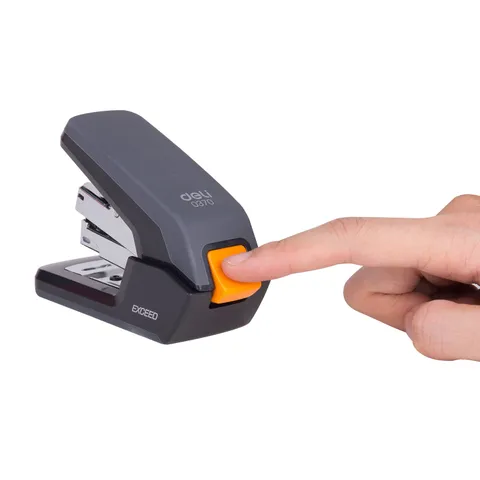 Dập Ghim Trợ Lực Deli E0370 - Dập Tối Đa 25 Trang, Thiết Kế Thông Minh, Giảm 30% Lực Tác Động, Chất Liệu Kim Loại Bền Bỉ