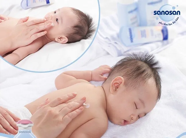 Dầu Mát-Xa Sanosan 200ml Chiết Xuất Olive Hữu Cơ - Dưỡng Ẩm Cho Da Trẻ Sơ Sinh, Không Chứa Cồn Và Paraben