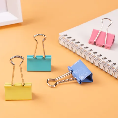 Kẹp bướm Deli E8553A hộp 24 chiếc - Kẹp giấy bền bỉ, chắc chắn, nhiều màu sắc cho văn phòng và học tập