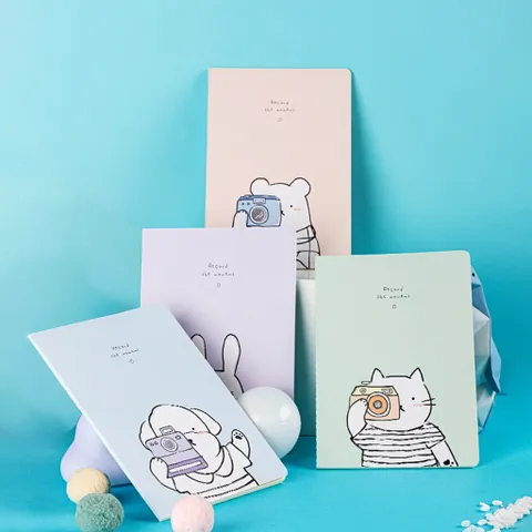 Sổ Ghi Chép Khâu Gáy B5 Deli - Sổ Tay Kẻ Ngang Bìa Hologram 40 Trang, Giấy Chống Lóa Cho Học Sinh và Người Làm Việc