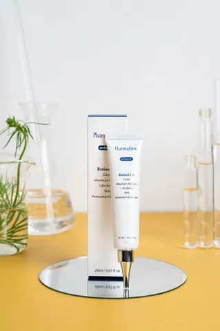 Tinh Chất Retinol 1% Enhancer Pharmaform 20ml - Serum Tái Tạo Da, Cải Thiện Nếp Nhăn, Làm Đều Màu Da, Hỗ Trợ Chống Lão Hóa