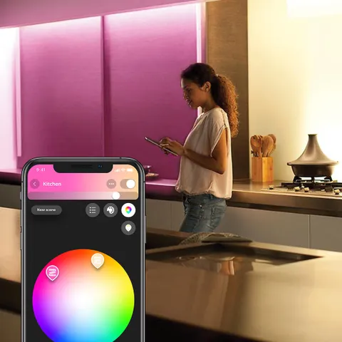 Bộ Đèn Led Dây Hue Lightstrip Plus V4 APR 2m - Đèn Trang Trí Thông Minh Nhiều Màu, Điều Khiển Từ Xa, Linh Hoạt Cho Không Gian Sống
