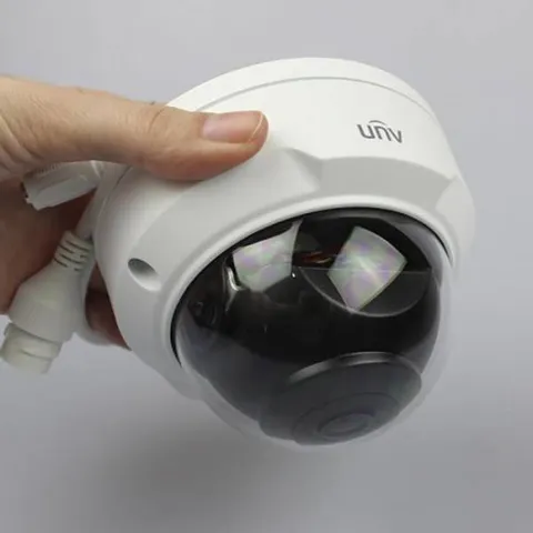 Camera Quan Sát IP Dome 2MP Uniview IPC322CR3-VSPF28-A Hồng Ngoại 30m Chống Nước IP66 Lắp Đặt Ngoài Trời