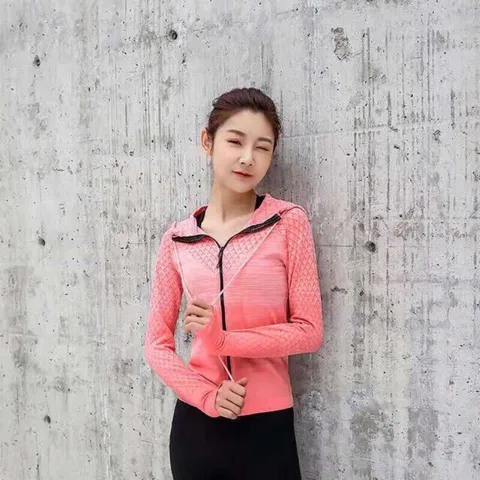 Áo Khoác Tập Luyện Thể Thao Nữ - Co Giãn 4 Chiều, Thấm Hút Mồ Hôi, Dành Cho Gym, Yoga, Chạy Bộ, Nhiều Màu Sắc Thời Trang