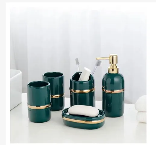 Bộ đồ dùng nhà tắm gốm sứ men xanh trơn viền vàng - Trang trí sang trọng cho không gian hiện đại