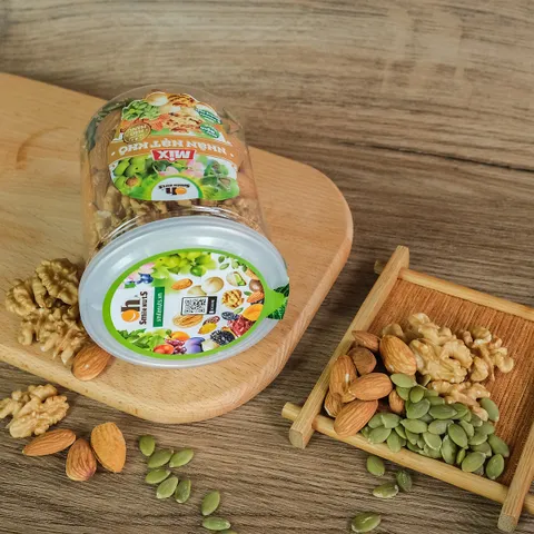 Hạt dinh dưỡng Mix nhân hạt khô Smile Nuts - Tách vỏ, giàu dinh dưỡng từ hạt bí xanh, óc chó và hạnh nhân, 255g/500g