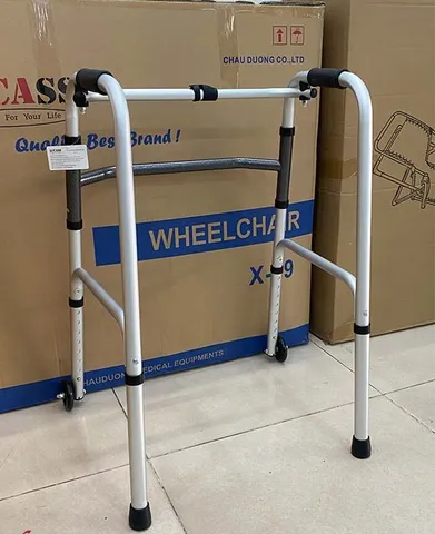 Khung tập đi Lucass W-47 hợp kim nhôm siêu nhẹ - Thiết bị hỗ trợ người cao tuổi và phục hồi chức năng đi lại hiệu quả