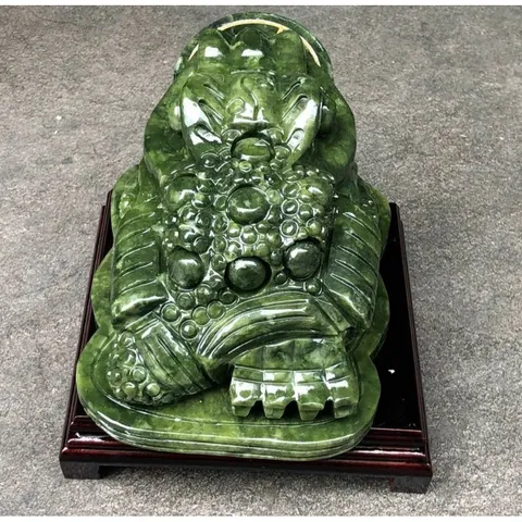 Tượng Thiềm Thừ Phong Thủy Đá Serpentine - Cóc Tài Lộc Mang Điềm Lành và Bình An - Trang Trí Nhà Cửa Hợp Mệnh Hỏa, Mộc, Thủy, Kim